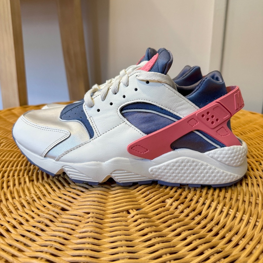 Nike Air Hurache Sneakers Women’s Ashen Slate Size 10 - Picture 6 of 12
